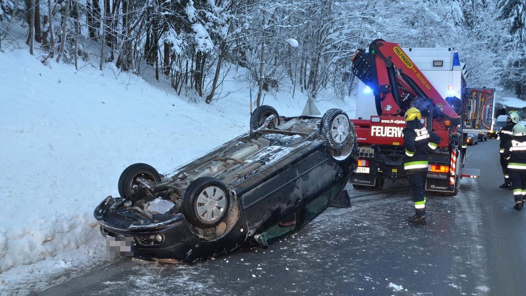 Unfall auf der B163