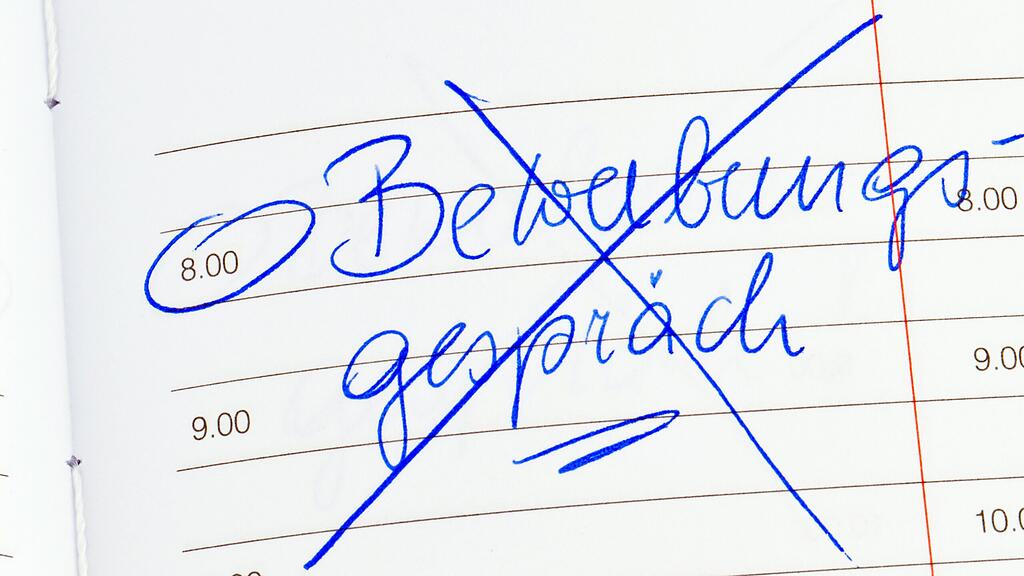 Zumindest für die ersten drei Monate nach dem Lehrabschluss muss man sich nicht um einen neuen Job sorgen. (Symbolbild)