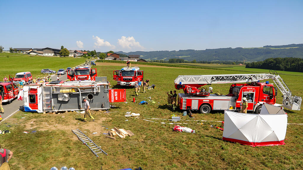VU Feuerwehrauto Göming