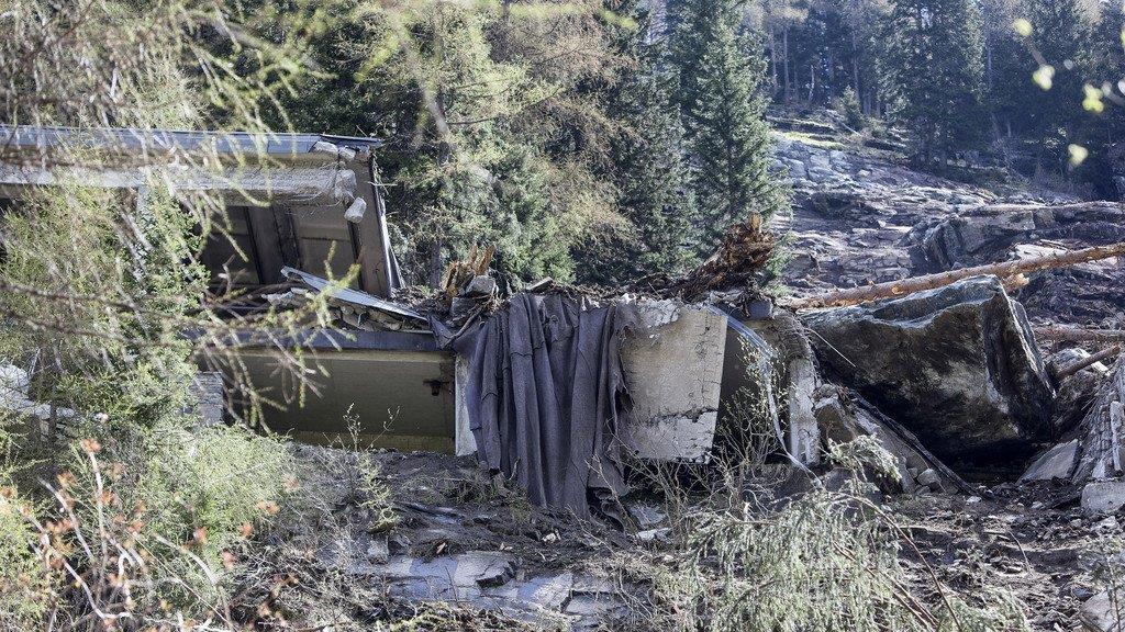 Massiver Felssturz auf Felbertauernstraße vor Matrei in Osttirol