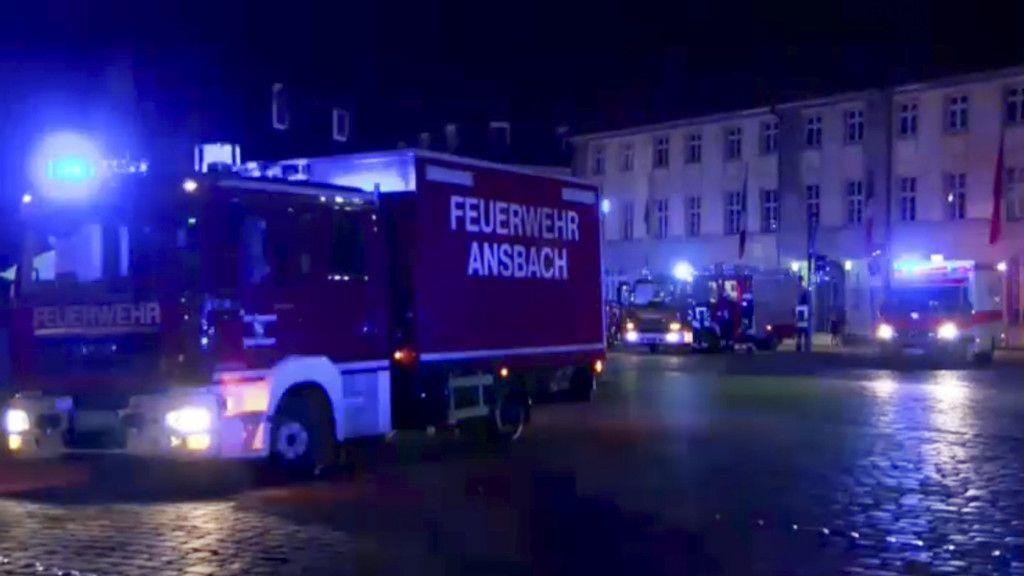 Syrer sprengt sich in Ansbach in die Luft