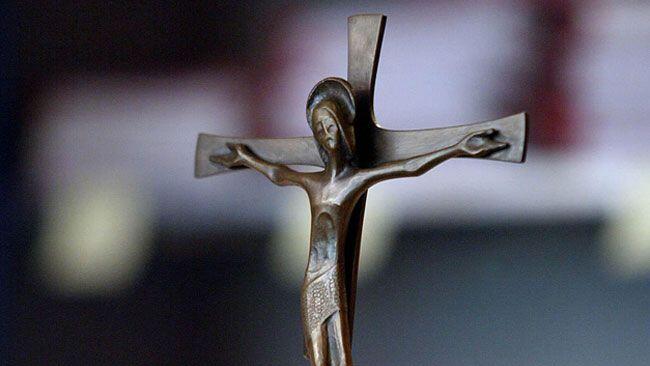 Die NEOS wollen alle religiösen Symbole aus dem Gerichtssaal verbannen (Symbolbild).