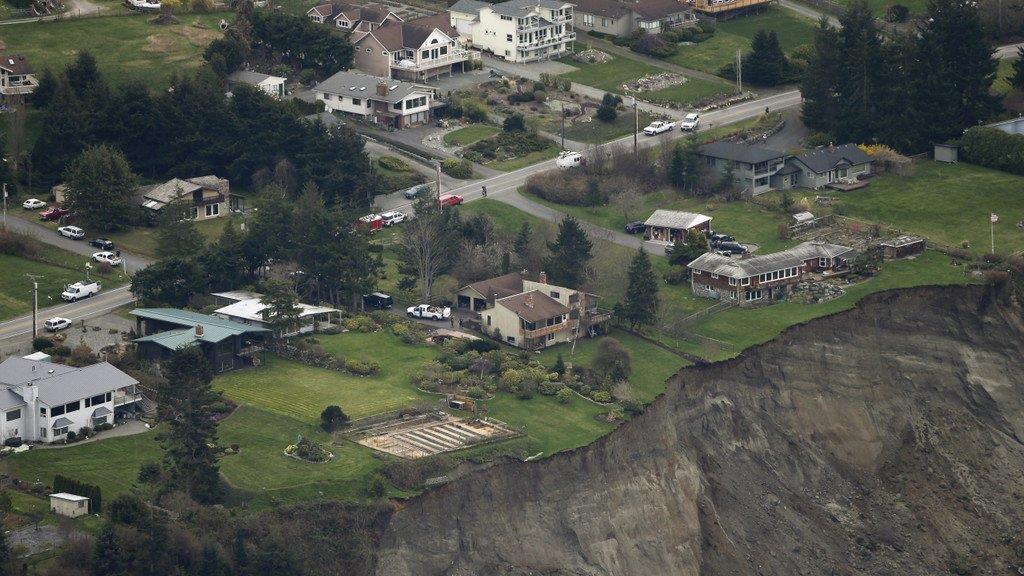 Massiver Erdrutsch auf Insel Whidbey im US-Bundesstaat Washington