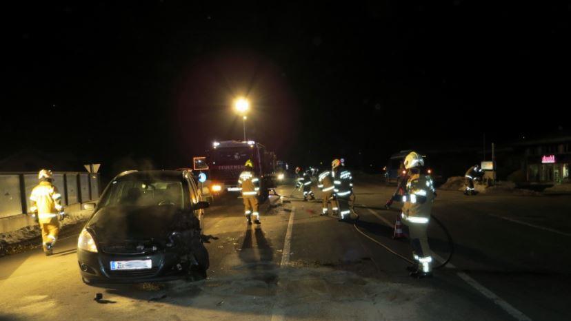 Bramberg: Kreuzungscrash auf B165