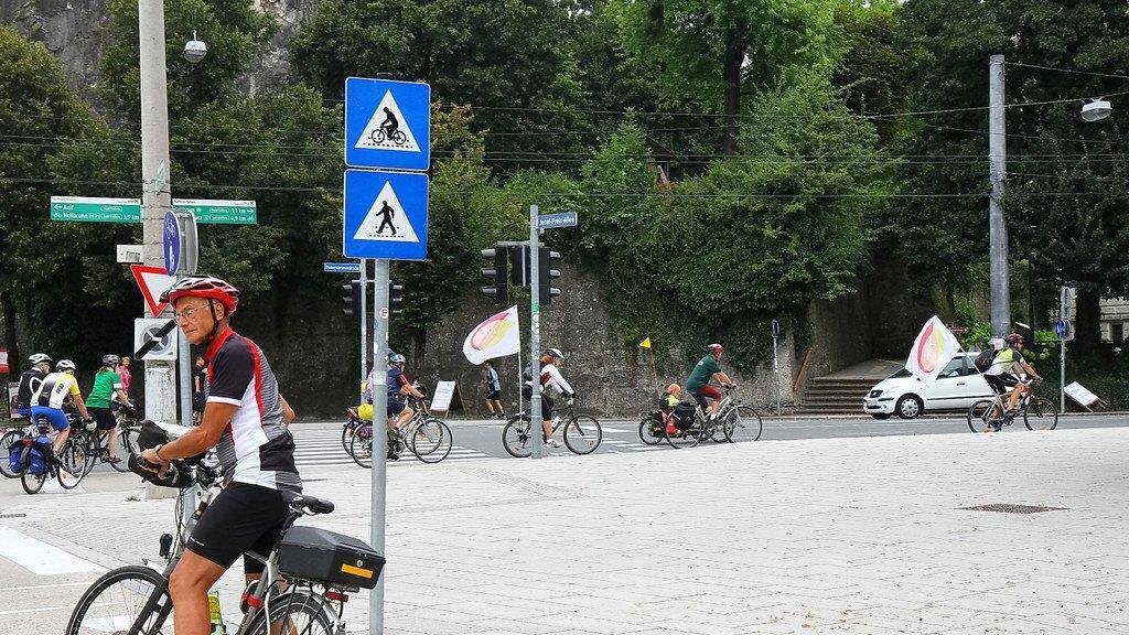 Friedensfahrer in Salzburg