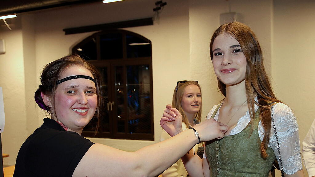 11. Herzaljogd - Die Party in Tracht