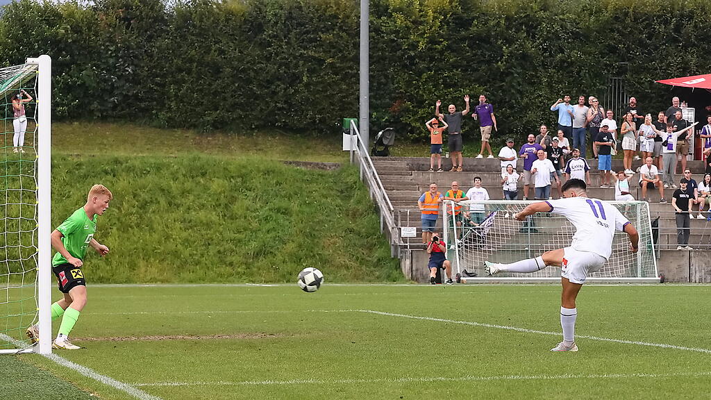 Wals-Gr\u00fcnau, Austria Salzburg