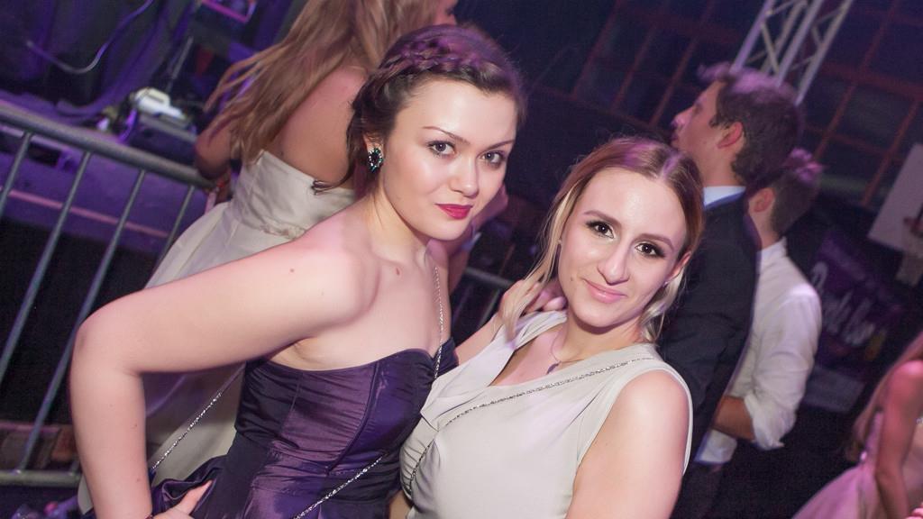 Ball der HAK Neumarkt, I