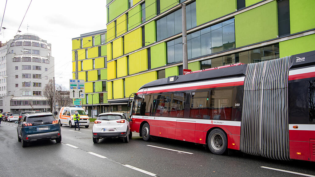 20220104_fmt_Vu-O-bus_ignaz_harrer_str_mw-9.jpg
