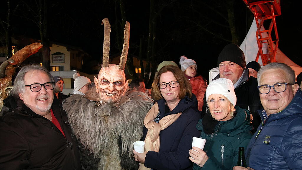 St. Leonhard Krampus-Show beim Untersberg