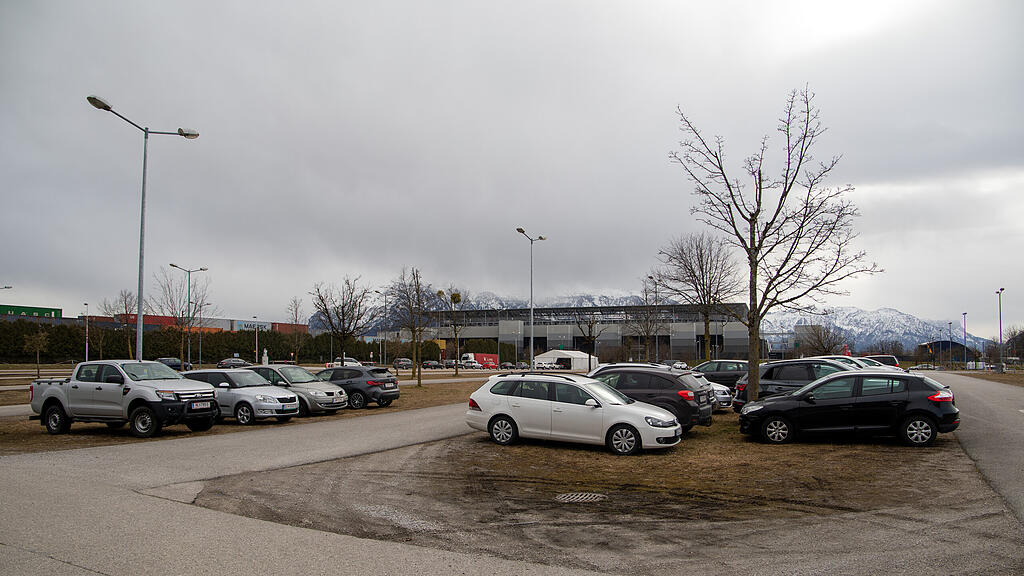 20220216_fmt_kein_parkplatz_bullenarena_mw-10.jpg