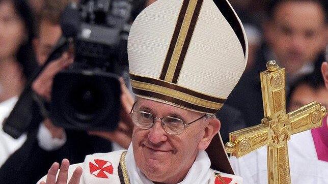 Papst begann Osterfeiern mit Chrisam-Messe