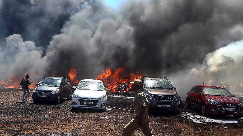 Indien Auto Feuer