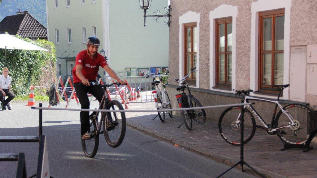 Hot Road Days in Golling