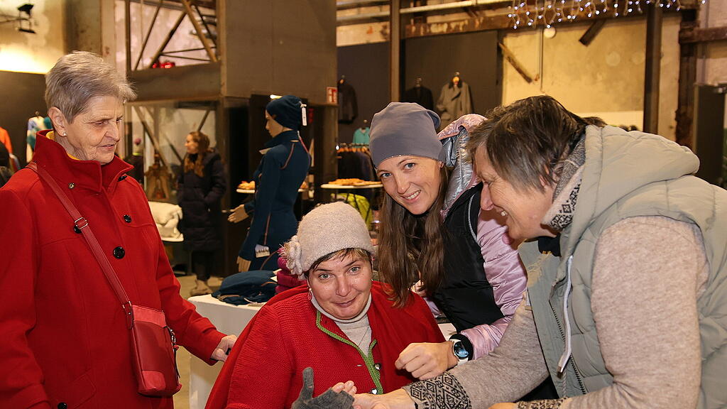 Adventmarkt in Hallein ist Er\u00f6ffnet