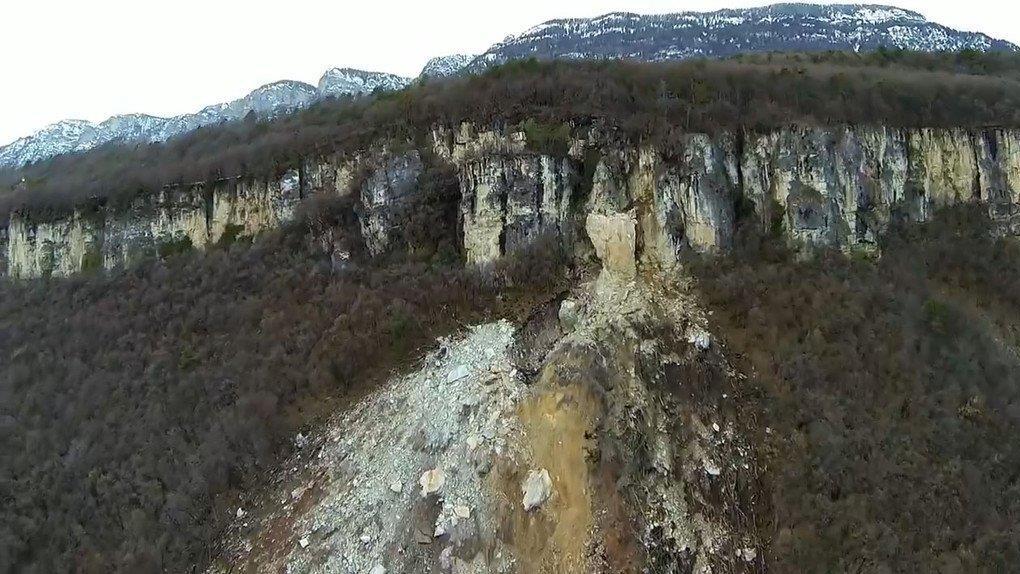 Südtirol: Felssturz in Rungg in Tramin - spektakuläre Luftaufnahmen