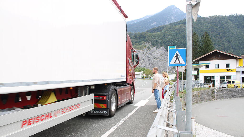 Golling Verkehrsübergang Dubsky
