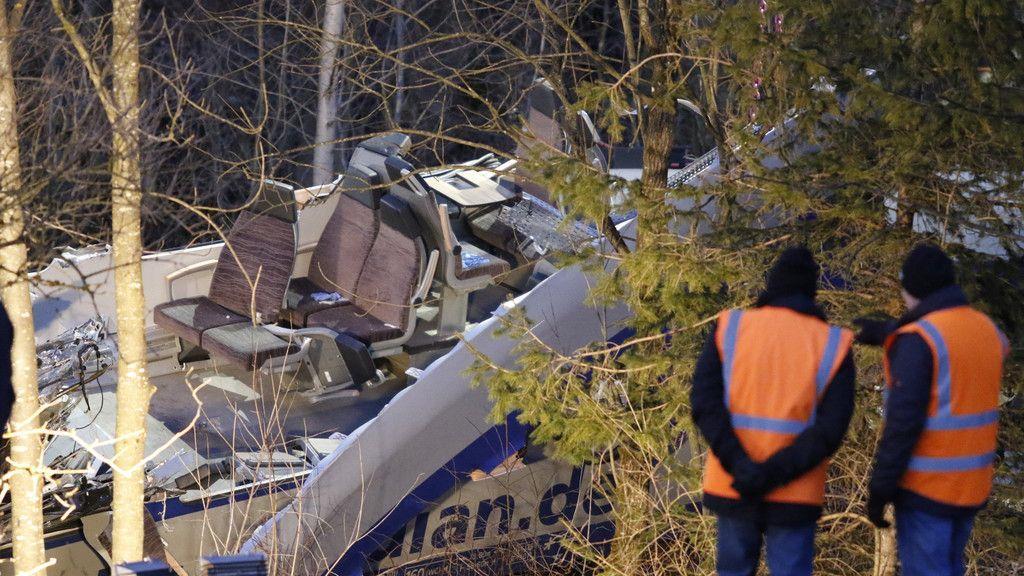 Zugunglück in Bad Aibling: Aufräumarbeiten