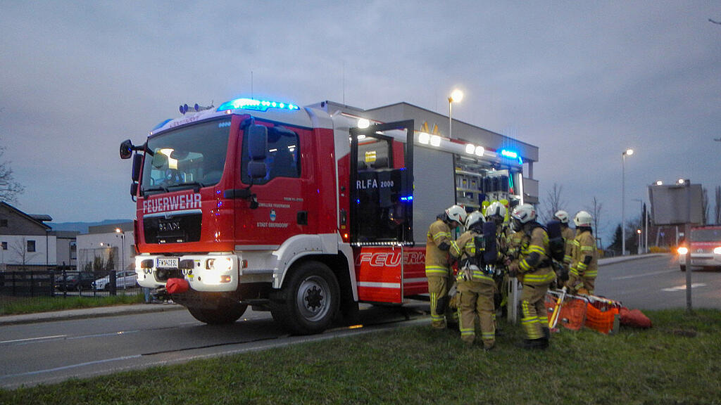 Groß-Übung der Feuerwehren in Oberndorf