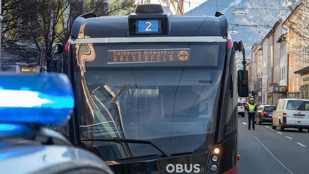 Unfall mit O-Bus Ignaz-Harrer-Straße