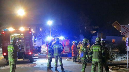 Mariapfarr: Nebengebäude in Vollbrand