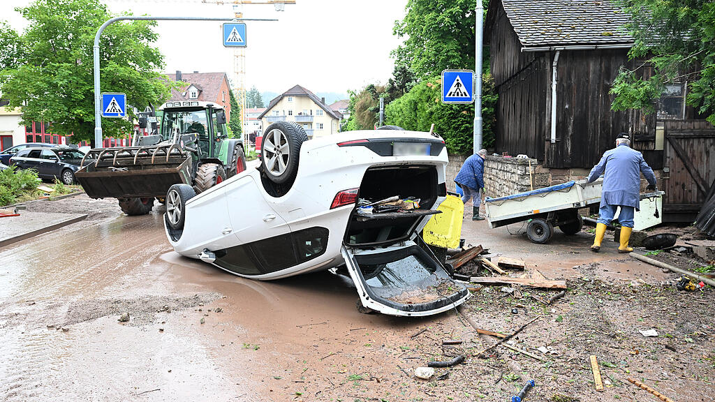 Hochwasser in S\u00fcddeutschland