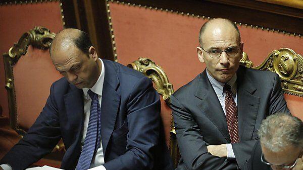 Letta (rechts) löste Versprechen ein