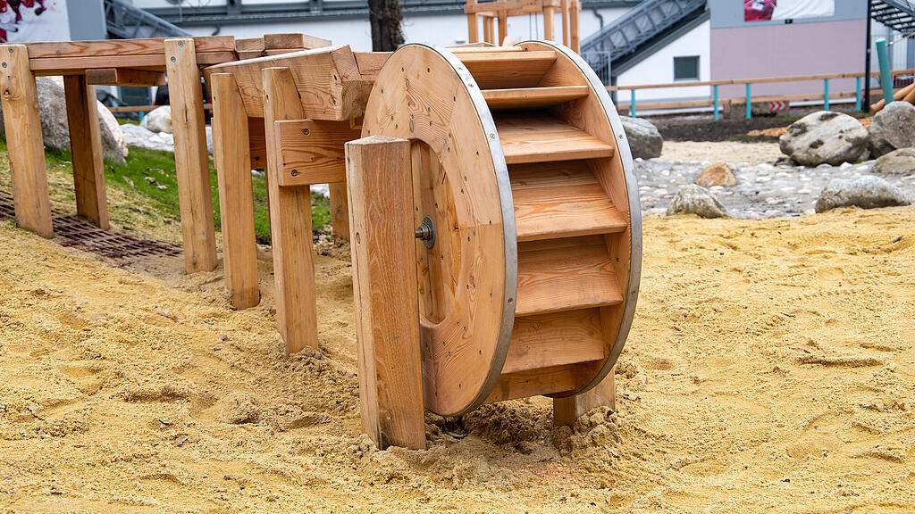 Hochseilgarten im Volksgarten