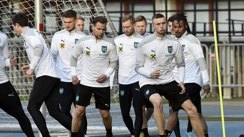 \u00d6FB-Training_Wales