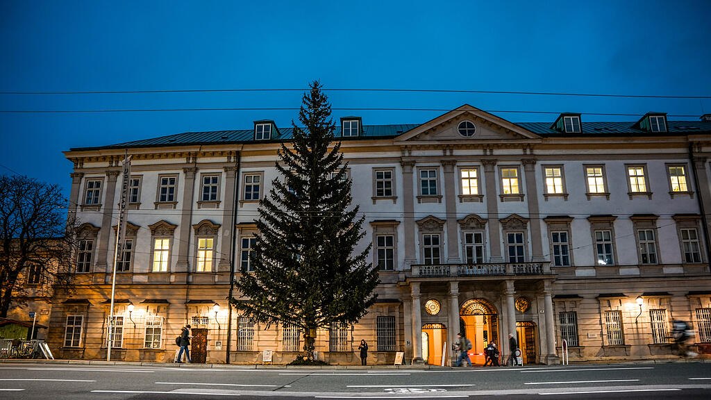 Christbaum MIrabellplatz