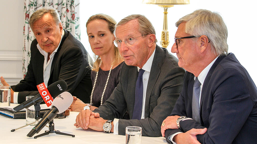 HANDOUT  OSTERFESTSPIELE SALZBURG THIELEMANN UND DRESDNER NUR NOCH BIS 2022 =.jpg