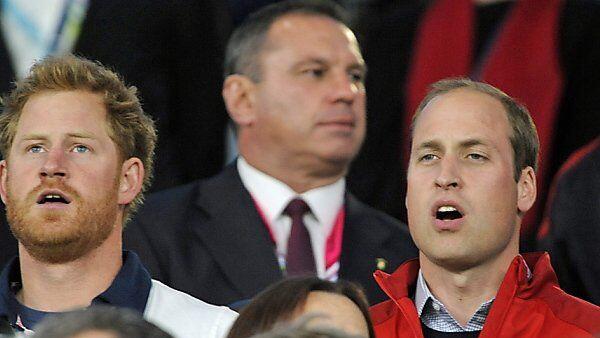 Harry feuerte England an, William die siegreichen Waliser