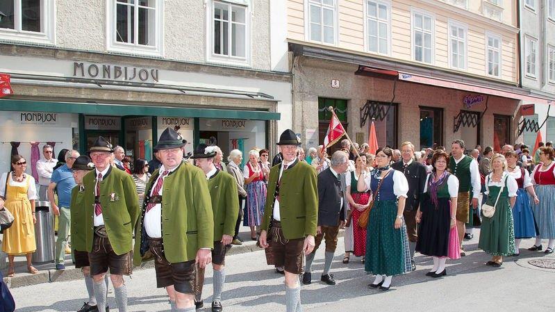 Dult: Umzug durch die Stadt