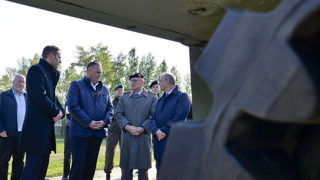 Verteidungsminister Doskozil bestellt 34 Pandur-Panzer
