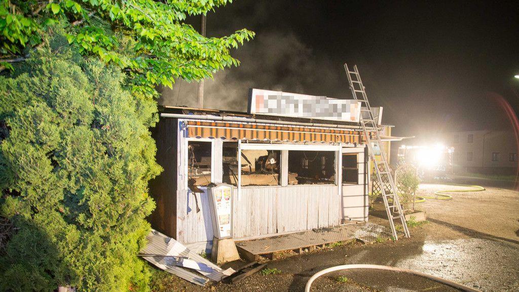 Brand bei Kebabstand in Braunau