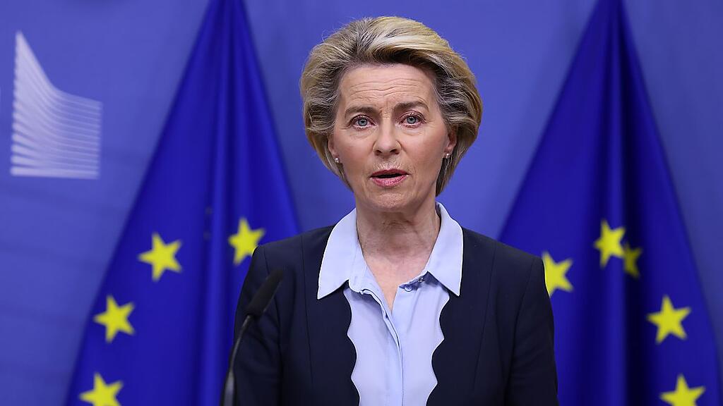 Mitarbeiter von von der Leyen müssen häufig pendeln