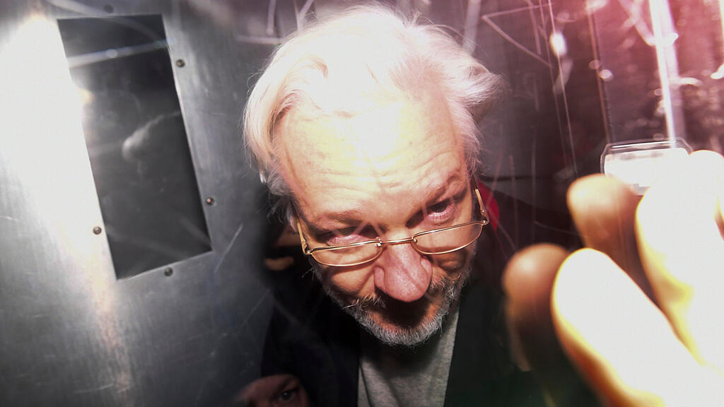 Julian Assange