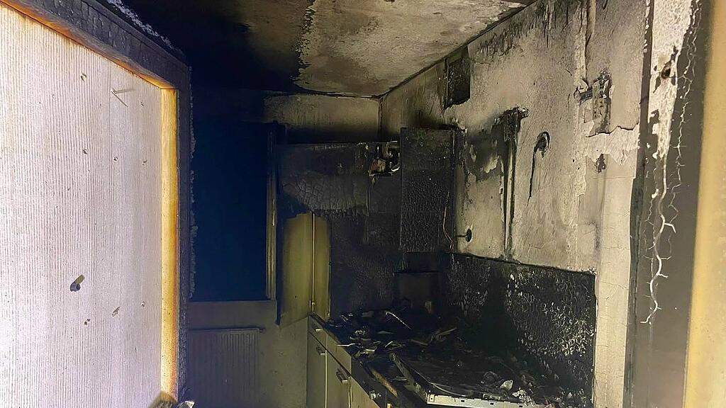 Wohnungsbrand in Braunau: Menschen über Leiter gerettet