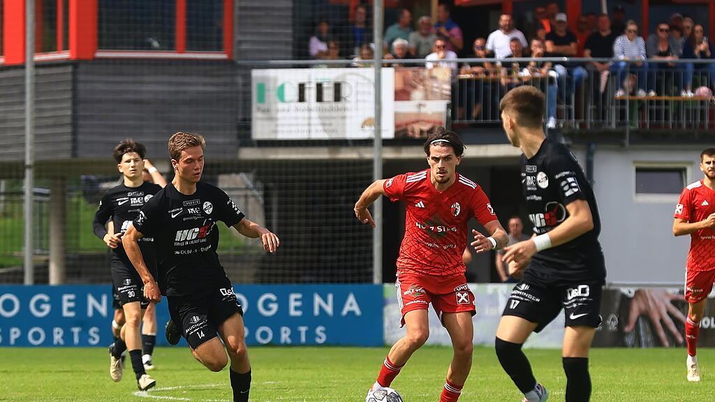 Kuchl gegen Puch