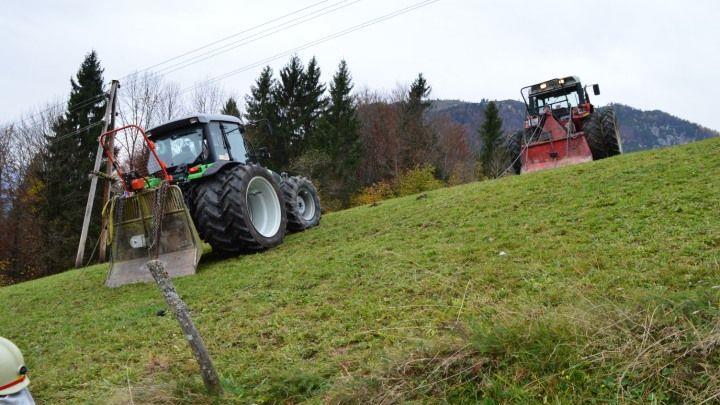 Rußbach: Landwirt bei Traktor-Absturz schwer verletzt