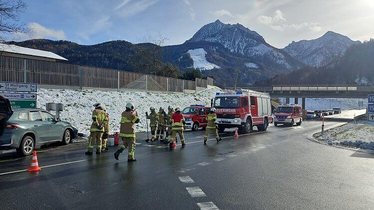 Kreuzungs-Crash in Strobl
