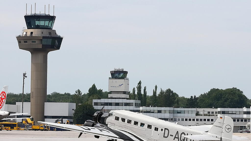Oldtimer-Flugzeug "Tante Ju" in Salzburg