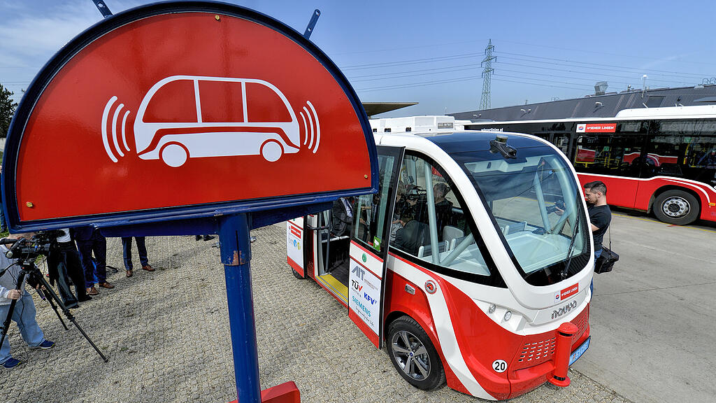 Autonomer E-Bus, Wiener Linien