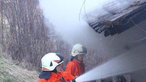 Feuerwehr verhindert Vollbrand