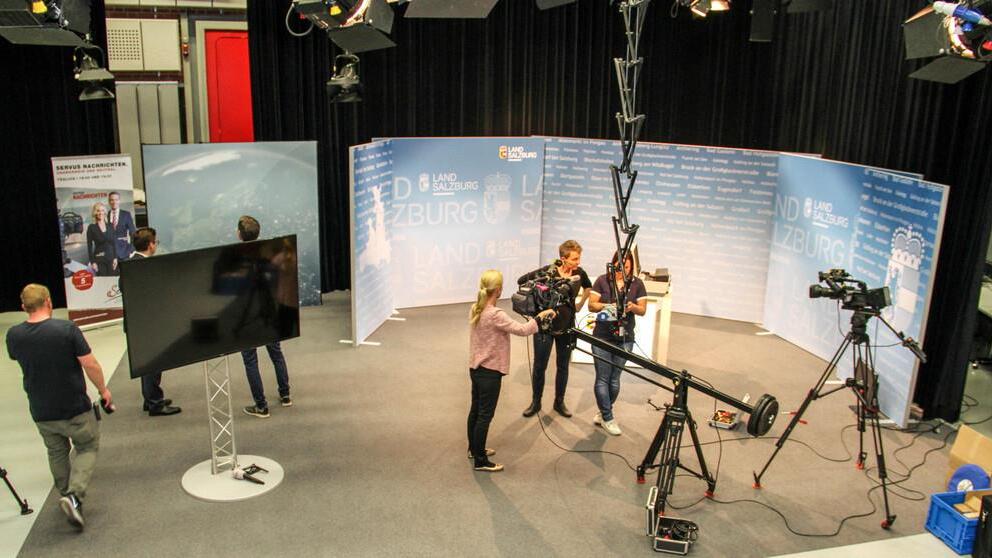 Vorbereitungen zum Wahl-Sonntag in Salzburg
