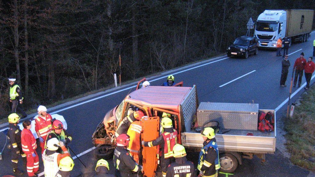 Eingeklemmter bei VU in Bad Goisern