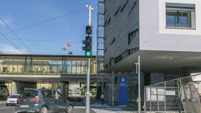 Das Parken am Klinikgelände ist teurer als im Parkhaus.