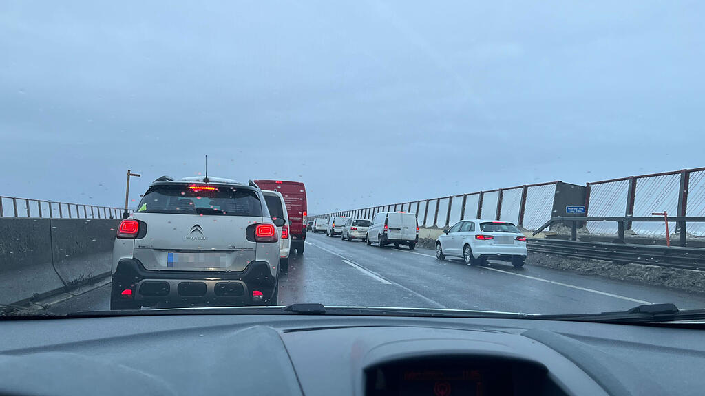 Stau auf A1 in Eugendorf