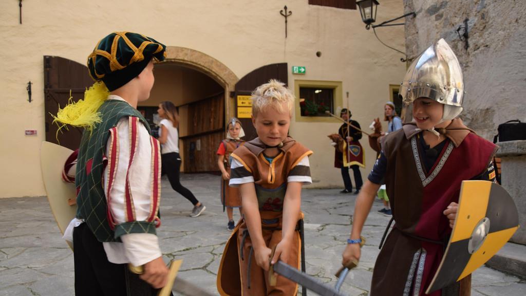 KIndertraum: Ritter in Mauterndorf