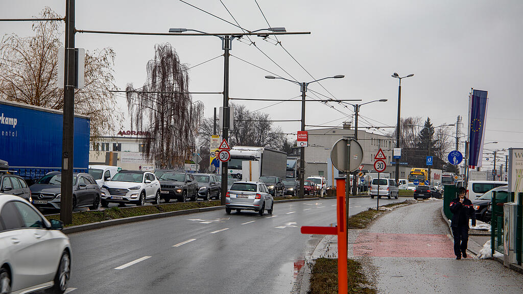 Stau Münchner Bundesstraße